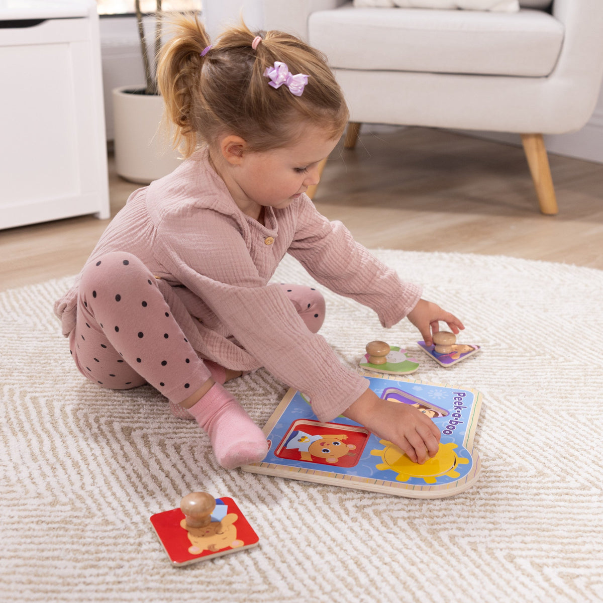 Educational Ms. Rachel Wooden Peek-a-Boo Jumbo Peg Puzzle 4 Pieces