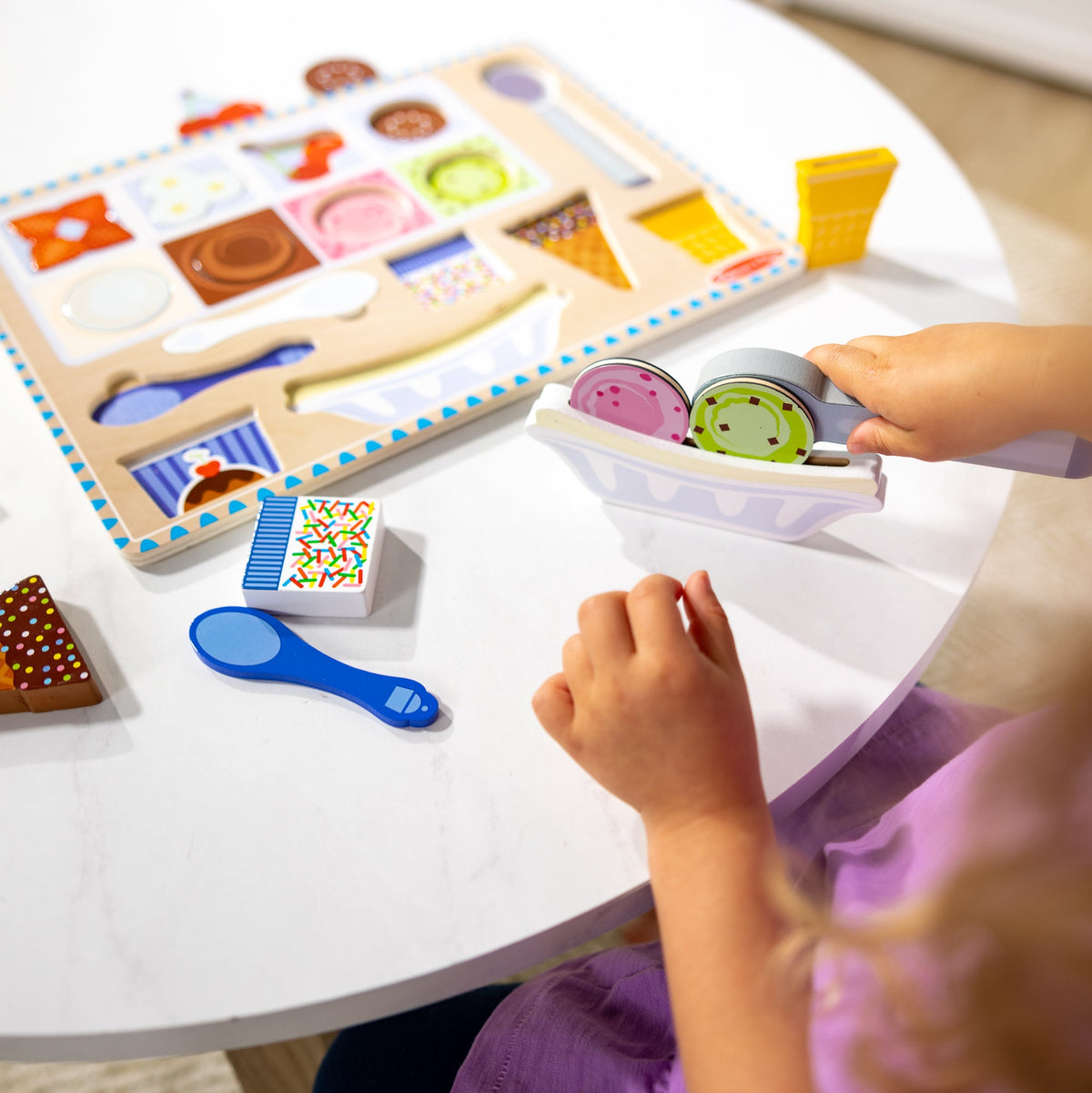 Educational Wooden Magnetic Ice Cream Puzzle & Play Set - 16 Pieces