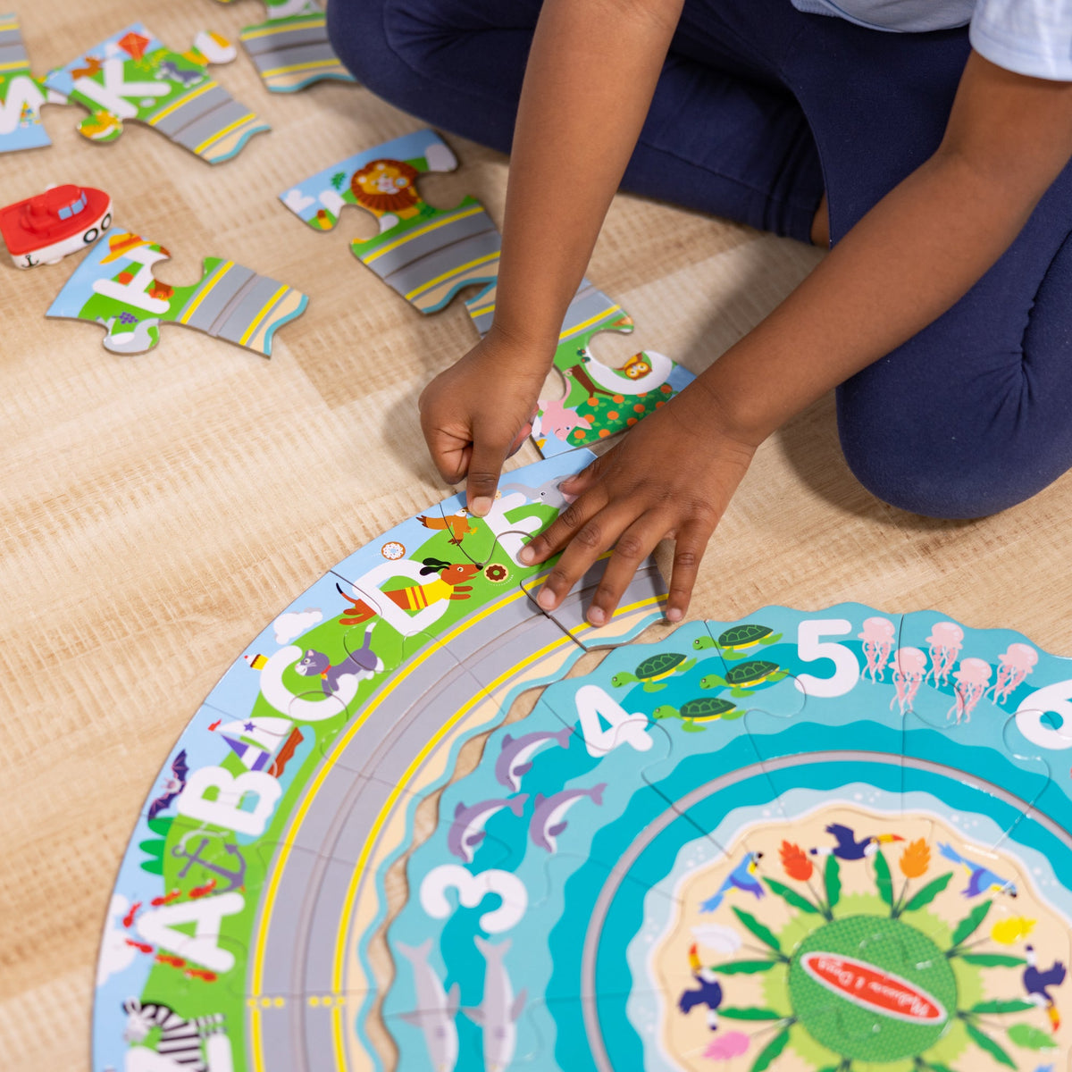 Educational Round the Shore Tracks Floor Puzzle 48 Pieces
